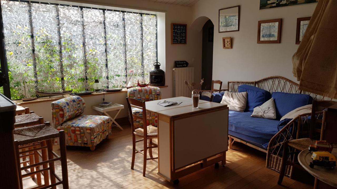 La Passerose jardin clos 300mplage la Couarde sur mer Extérieur photo